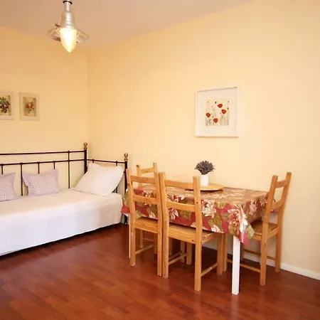 2681c Apartamento *